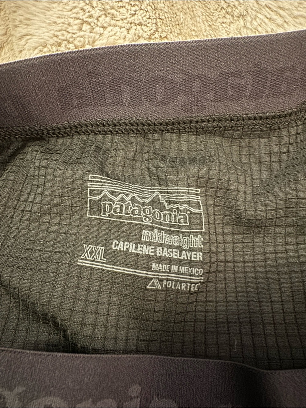 Patagonia Men’s Capilene Black Performance Mid Weight Polartec Base Layer XXL